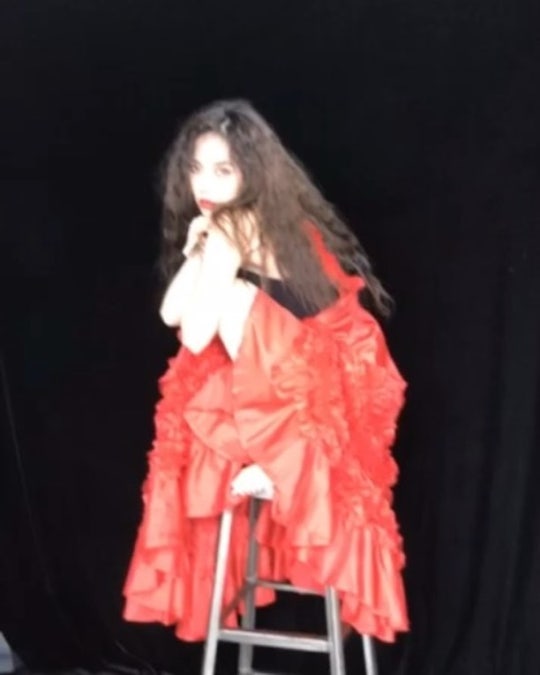 현아, 남친 이던과 소속사 퇴출 논란 12일만에 첫 근황 공개 | 인스티즈