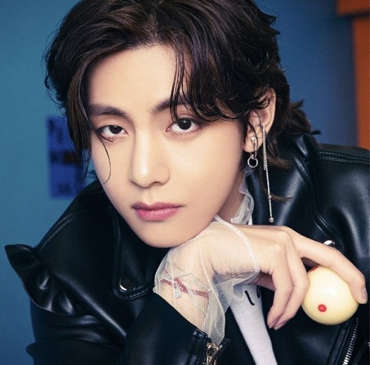 BTS V