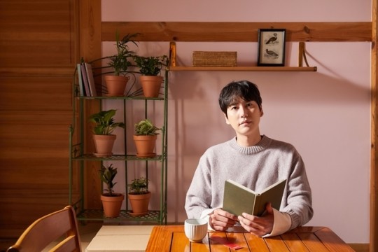 규현, 25일 미니앨범 ‘연애소설’ 발매…사계절 프로젝트 마무리(공식)