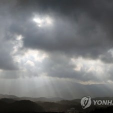 [날씨] 내일 낮 서쪽부터 비…밤에는 전국으로 확대