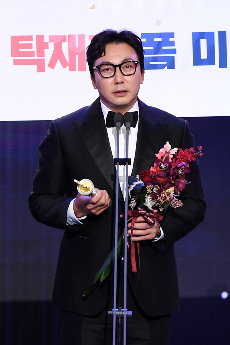 <b>탁재훈</b>, SBS 연예대상…"누가 받아도 이상하지 않은 상"