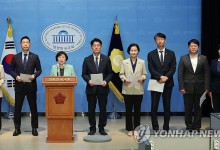 野 "이진숙, 퇴사직전 무단 해외여행 정황…기사가 공항서 결제"(종합)