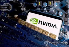슈미트 전 구글 CEO "엔비디아, AI 분야서 엄청난 돈 벌어"