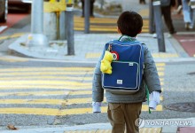 전국 흐리고 곳곳 비…일요일엔 기온 '뚝'