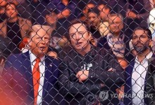 트럼프의 '머스크에 힘싣기'…스페이스X 우주선 발사 참관키로