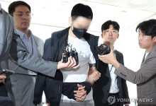 검찰, '경복궁 낙서 사주범'에 1심서 징역 10년 구형