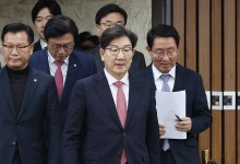 與, 李 '선거법 위헌심판 제청'에 "대선으로 죄악 덮겠다는 뜻"(종합)