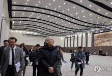 문화로 APEC 정상회의 성공 이끈다…유인촌 장관, 문화분야 점검