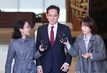 시진핑 만난 이재용 삼성전자 회장 귀국, 소감 묻자 '묵묵부답'(종합)