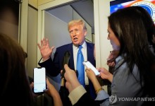 트럼프, 中에 50% 추가관세 위협…"다른 나라와는 즉시 협상"(종합)