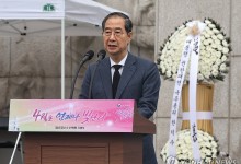 韓대행 4·19기념사 "위기극복에 국민저력 모아야…통합이 상생"