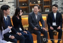 이재명, 오늘부터 '경청 투어'…근로자의 날 노동자 간담회도