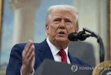 트럼프 "푸틴 '종전 진정성' 2주 후 판단…아니라면 다른 대응"