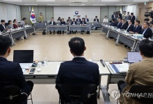 "尹정권 나팔수였으면서" 방통위 국정위 보고 질타로 시작
