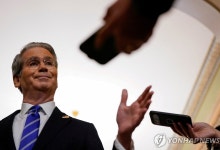 '차기 연준의장 후보군' 美재무장관 "트럼프 뜻 따를 것"