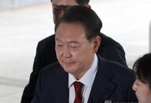 尹측 "특검 공개소환, 법적의무 위반…정치적 수사·여론몰이"