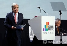 트럼프 국제원조 중단에 전세계 사망자 1천400만명 증가 우려