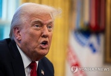 美, 캐나다 관세 25→35%로 인상…USMCA협정 적용상품 면제 유지