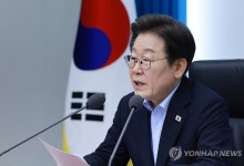 李대통령 "온실가스 감축목표 달성해야…전기요금 오를 수밖에"
