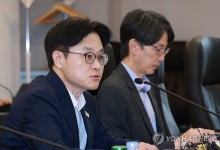 김정관 장관 "정부 관세 지원, 활용 못하는 기업 없게할 것"(종합)
