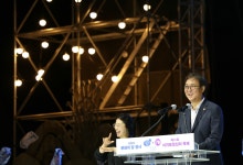 제주 사위 최휘영 "관광객 많은 제주…매력의 힘 보여준 결과"(종합)