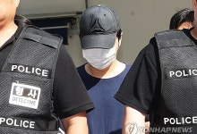 이혼소송 중 아내 살해한 공무원 재판, 유족 "엄벌 요구"