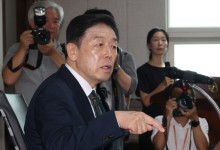 "대통령실, '건국절 추진 안 한다'며 광복회장에 경축식 참석 설득"