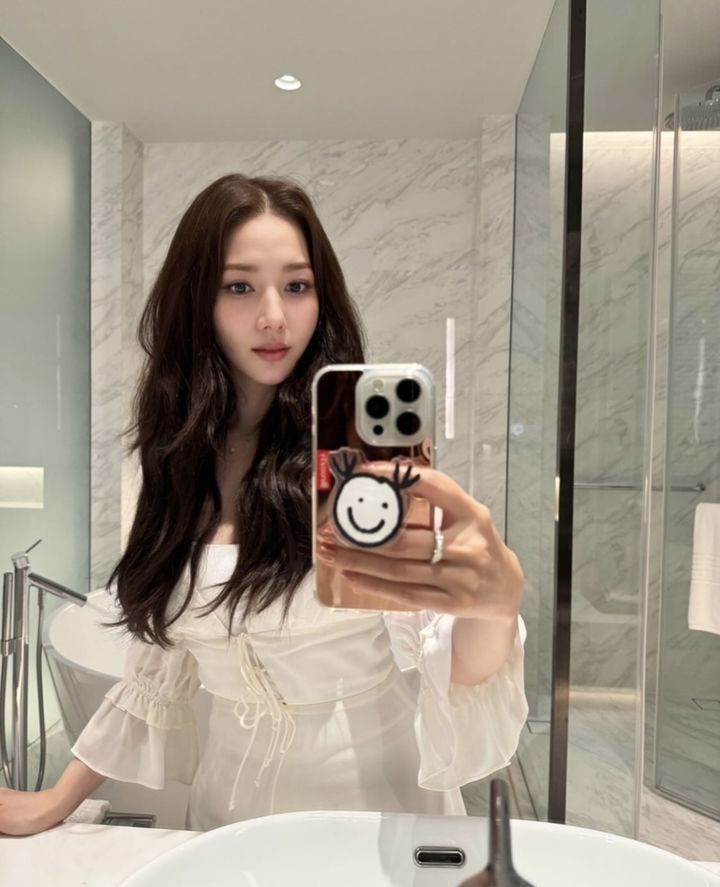 <b>박민영</b>, 여신 미모…소멸 직전 얼굴[핫픽]