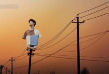 미래 불안 中대학생 '새 흉내' 유행 확산…"새가 되자"