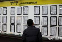 취업자 증가폭 10만명대 회복, 건설업-내수 부진은 지속