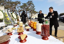 설 맞아 이산가족 합동 차례…통일장관 "北 책임있는 태도 촉구"