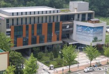사전투표소 무단침입·협박…신원미상 6명 고발