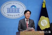 송언석, 野 원내대표 선거 후보 등록…"통합·신뢰의 리더십 실현"