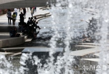 4호 태풍 '다나스' 발생…中 지나 한반도 폭염 특보