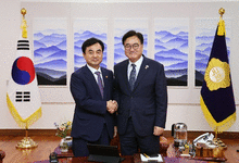우 의장 "국민의 군대로 거듭나길"…안규백 "국가 안보에 최선"
