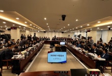 과방위 국감서 與, '尹정부 R&D 예산 삭감' 질타…배경훈 "모든 분께 사과"