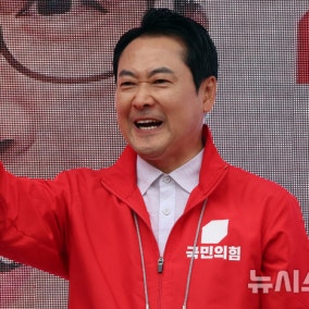 장동혁 대전충남서 "오만한 與 심판" 송언석 부산서 "李정권 중간 심판"