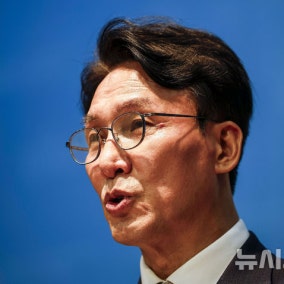 김민석, '금융·지방성장·사법·언론' 개혁과제 발표…개헌 필요성도(종합)
