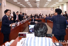 국정감사 2주차 여야, 경찰개혁·부동산·대법관 재제청 등 격렬 공방