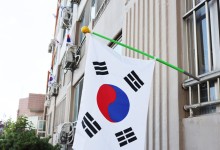 광복절에 주민 90%가 태극기 게양한 칠곡 무성아파트