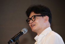 권성동 “말 툭툭 던진다고 해결되나”…한동훈 “제가 당대표”