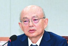“차별금지법 제정, 지금 형태는 반대”