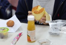 “오늘부터 점심은 빵”…서울 학교 220곳 급식·돌봄 종사자 총파업