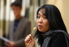 한강, “시민들 용기에 감동…이 상황 끔찍한 것만은 아냐”