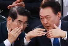 김용현, 또 옥중서신 “尹 지켜달라…24시간 국민 생각”