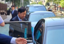 韓, 러트닉 이틀 연속 만나고 베선트와 담판…종착점은 트럼프식 ‘즉석 증액’