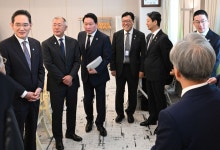 이재용 해외사업장 점검, 최태원 APEC 집중…추석에도 ‘경영 구상’