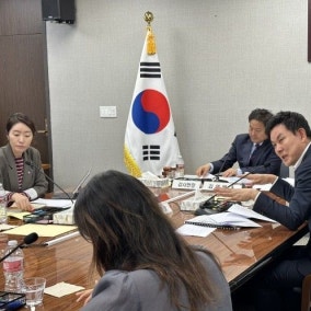 “유승준 비자 발급 왜 안 하나” LA 국감서 벌어진 일