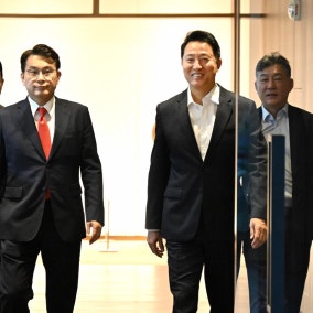 오세훈, 당 중진과 연쇄 회동… 보수 재편 역할 찾기 ‘고심’