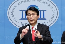 與윤상현 "한국은행, 0.5%p '빅컷' 금리인하 나서야"